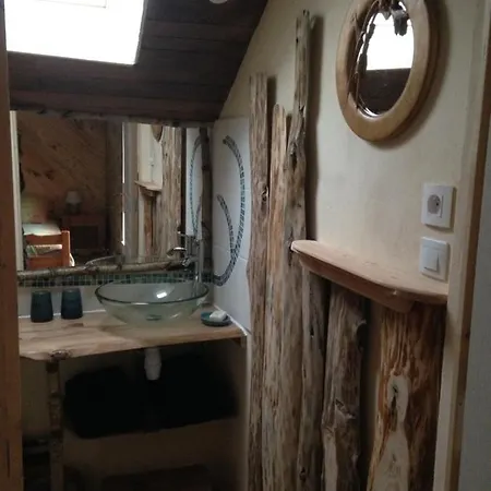 A l'orée de soi - Maison forestière de la Soie - Eco gîte, chambres d'hôtes, camping au pied des Vosges Saint-Sauveur  Extérieur photo